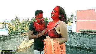 æŸa mature blonde with silicone tits looks after herself and actively goes in for sports the neighbor guy fucked her up to distract her from fitness classes and constantly throws his ball to her the milf told him that at that age it would be time for the